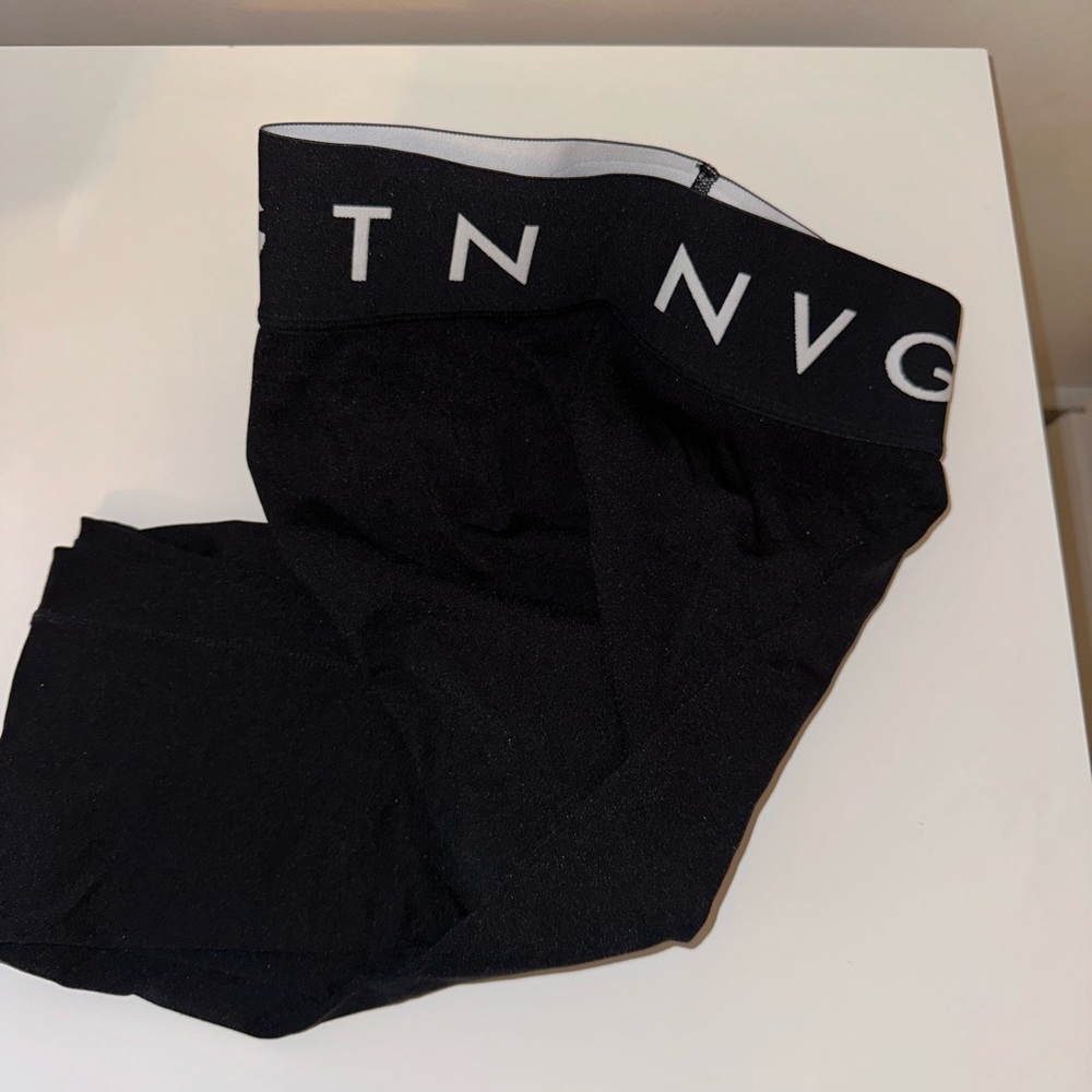 Nvgtn legging